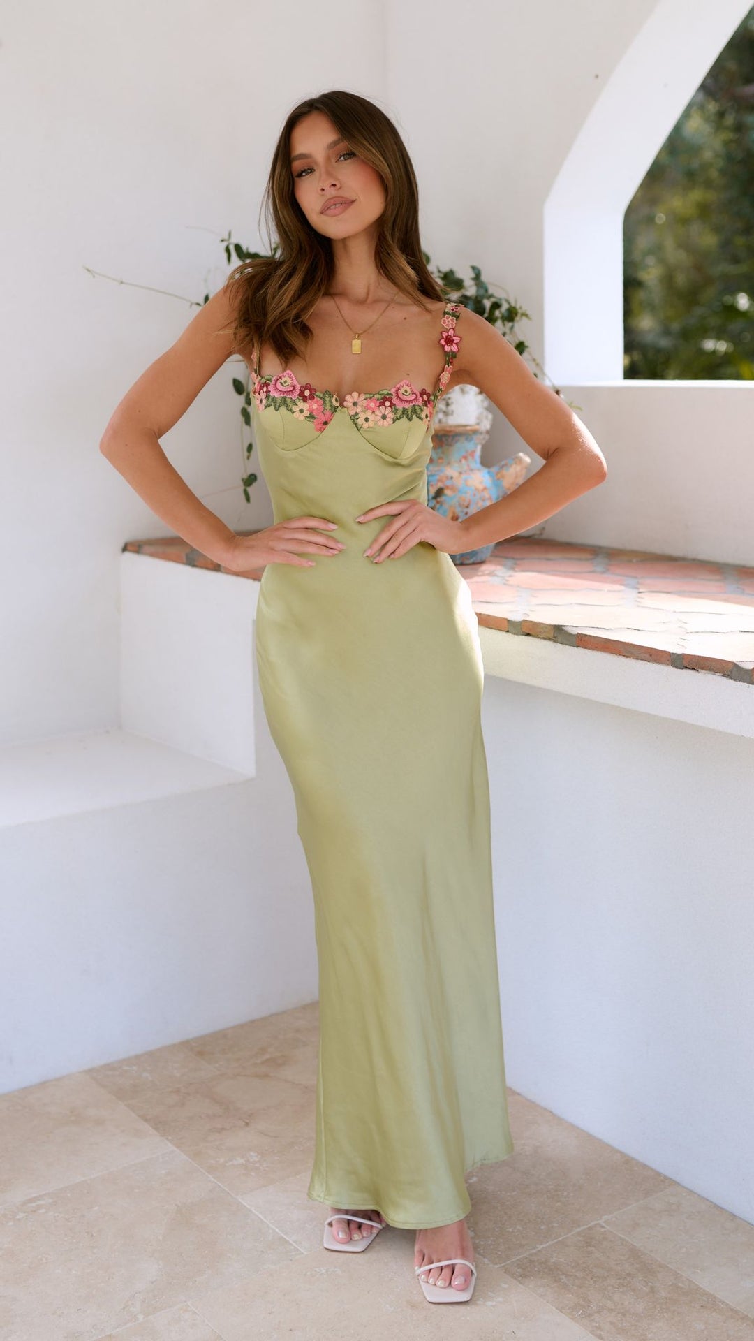 Chelsey - Maxi Dress with Flower Detail - Luxurise Fashion - 