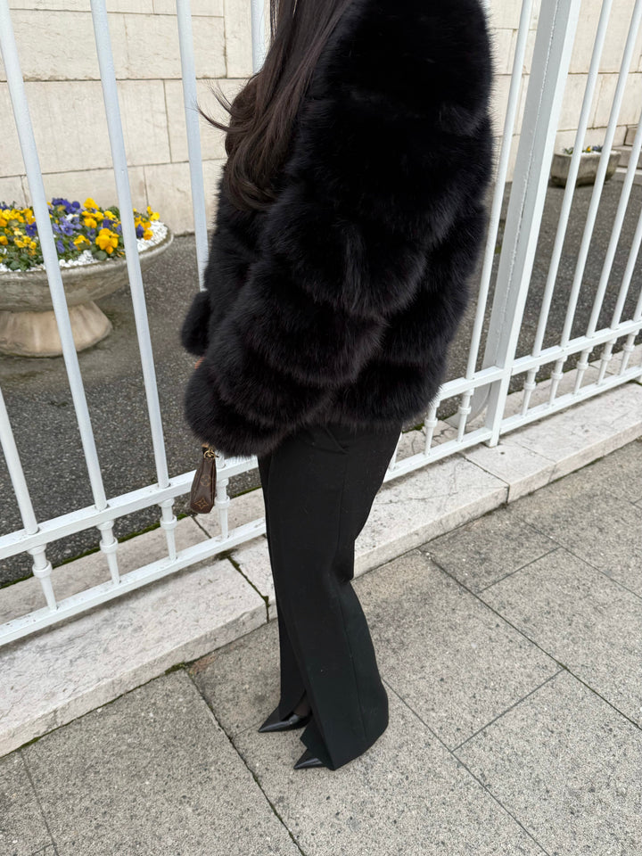 BLACK FUR LONG SLEEVES - Luxurise Fashion - 