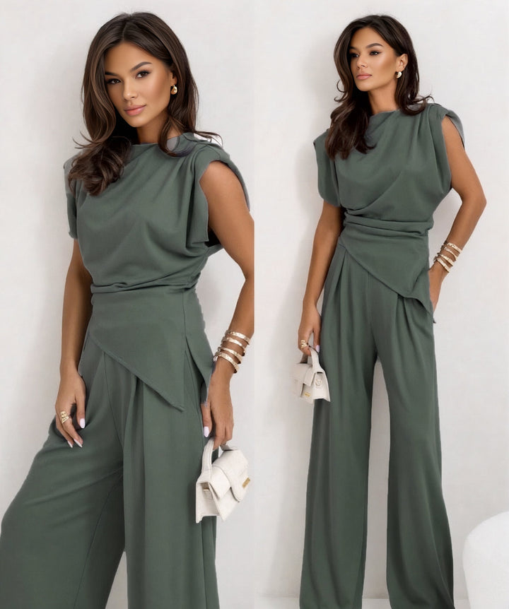 Aria Chic 2-Piece Sleeveless Set