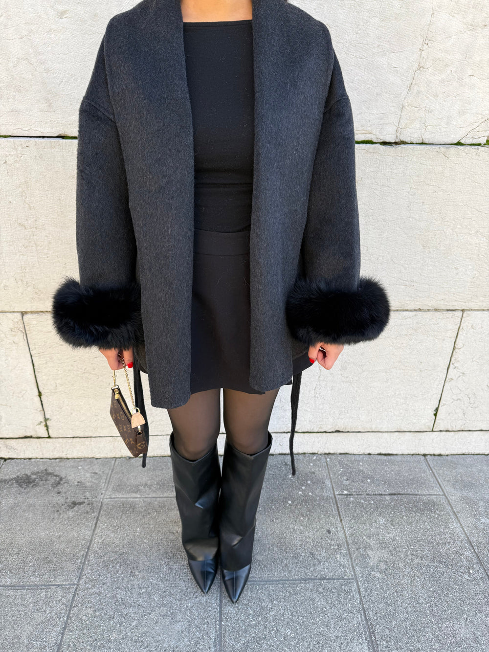 ANTHRACITE WOOL COAT WITH FUR - Luxurise Fashion - 