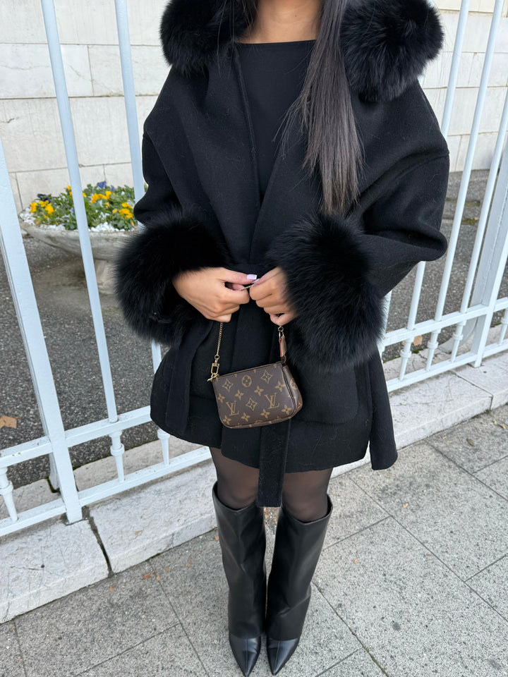 BLACK WOOL AND FUR COAT WITH HOOD - Luxurise Fashion - 