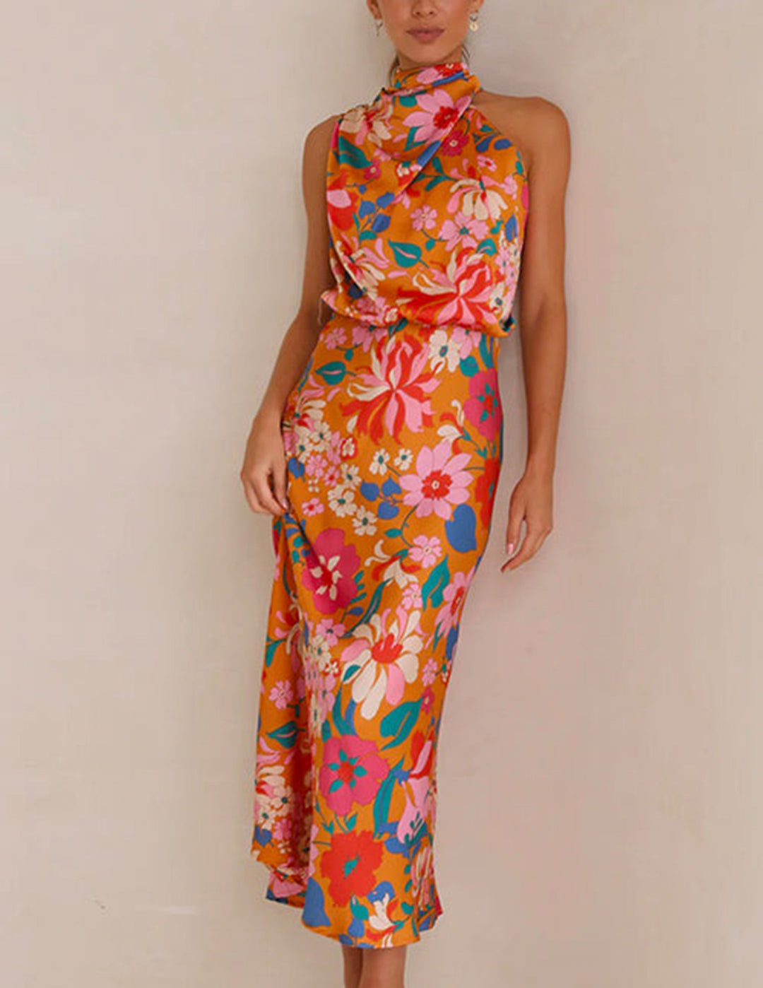 Flower Power Maxi-dress - Luxurise - maxi-jurk-met-bloemenhalterhals-en-elastische-taille - Midi-jurken