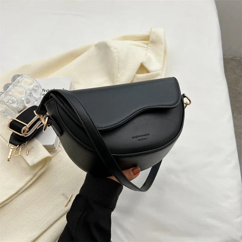 Louise - Saddle Bag - Luxurise Fashion - bags & accesoires